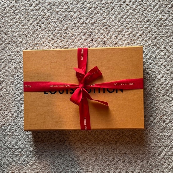 LOUIS VUITTON LV NIB Felicie Pochette Mongram Empriente Leather - Picture 14 of 16